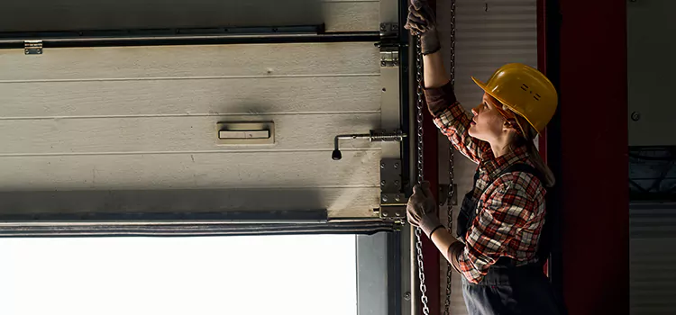 Addressing Common Garage Door Stoppage Issues in Nampa, ID